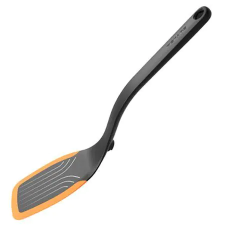 Лопатка Fiskars Functional Form 1027300 (37см)